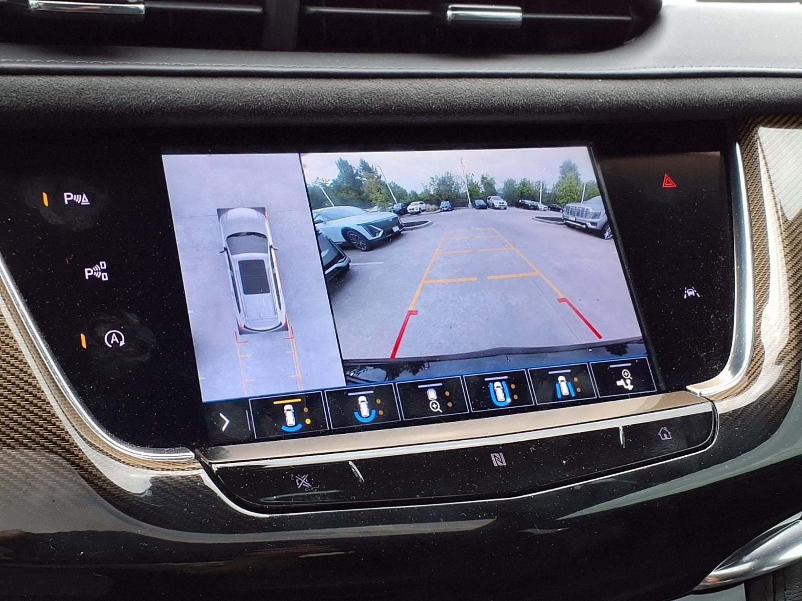 2020 Cadillac XT6 Sport