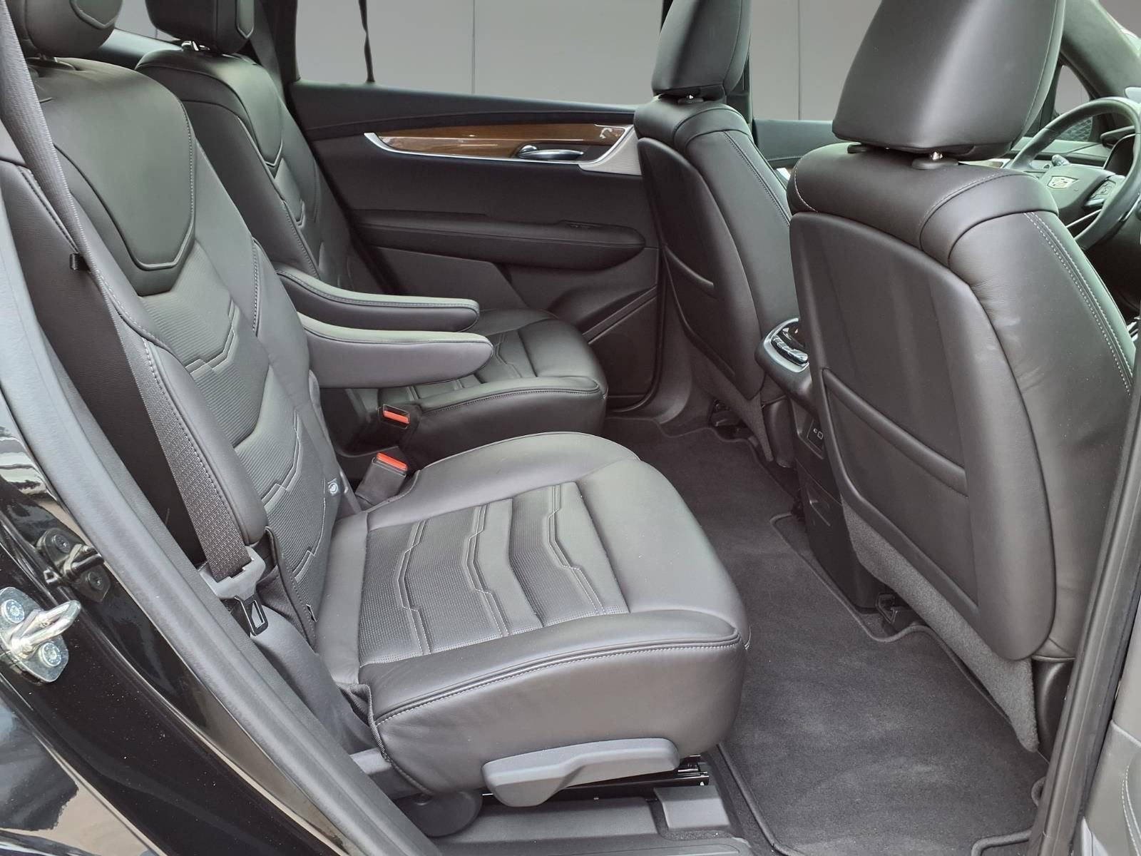 2020 Cadillac XT6 Sport