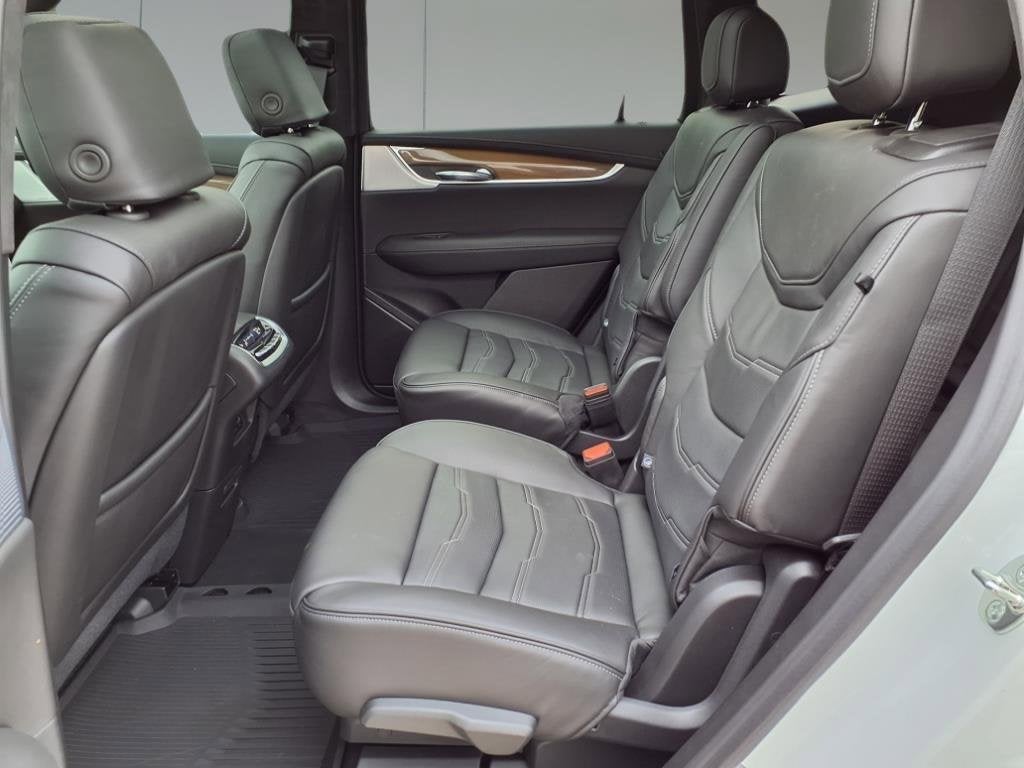 2025 Cadillac XT6 Sport