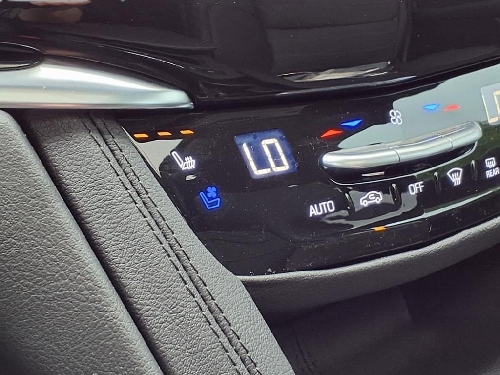 2025 Cadillac XT6 Sport