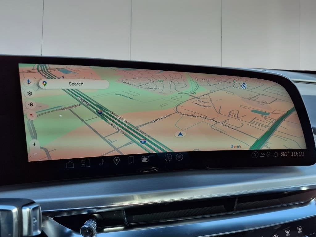 2025 Cadillac LYRIQ Luxury 1