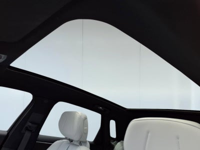 2024 Cadillac LYRIQ Luxury 1
