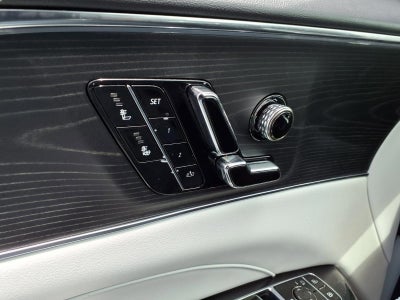 2024 Cadillac LYRIQ Luxury 1