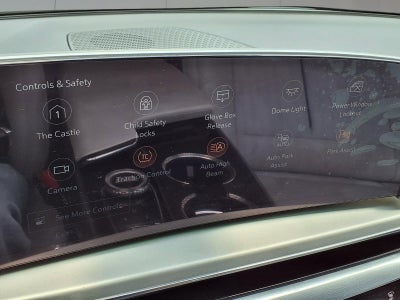 2024 Cadillac LYRIQ Luxury 1