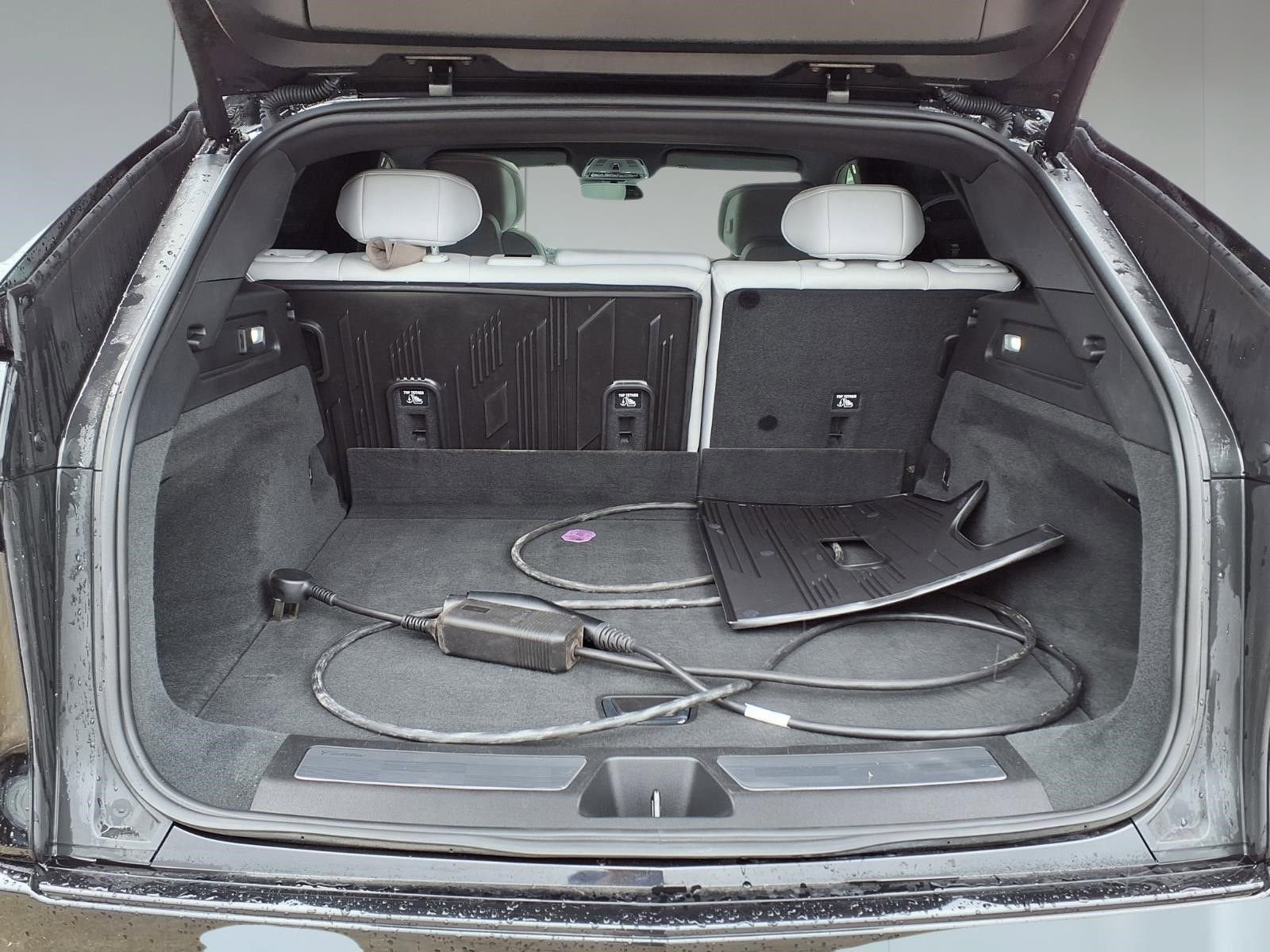 2024 Cadillac LYRIQ Sport 1