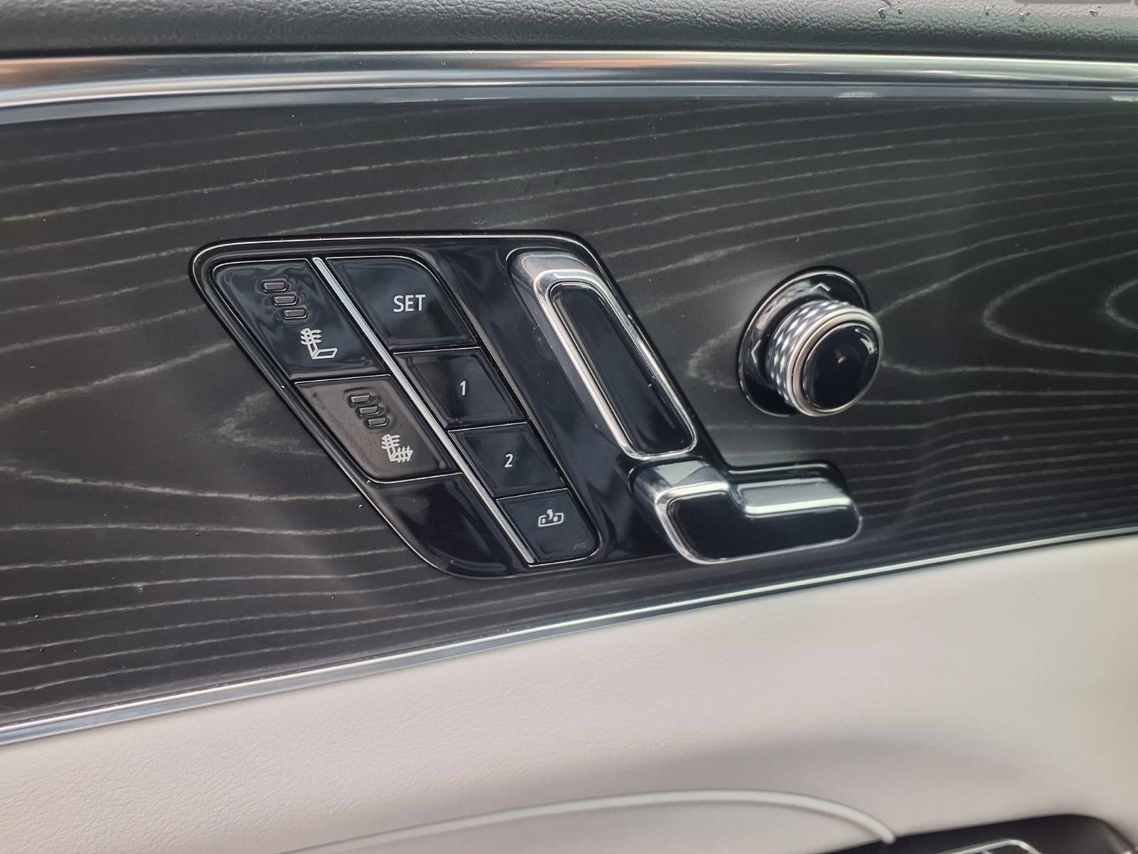 2024 Cadillac LYRIQ Sport 1