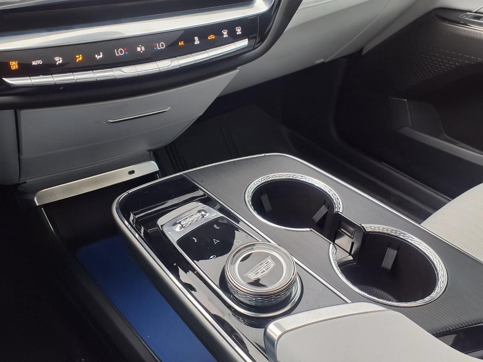 2024 Cadillac LYRIQ Sport 1