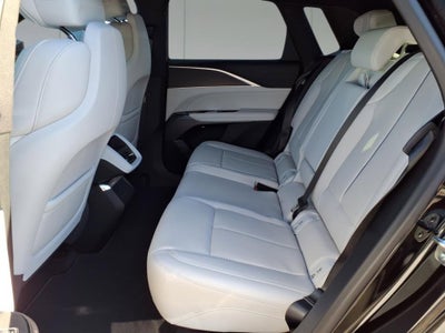 2025 Cadillac LYRIQ Sport 1