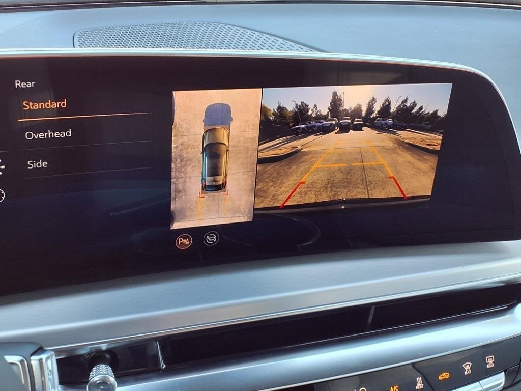 2025 Cadillac LYRIQ Sport 1