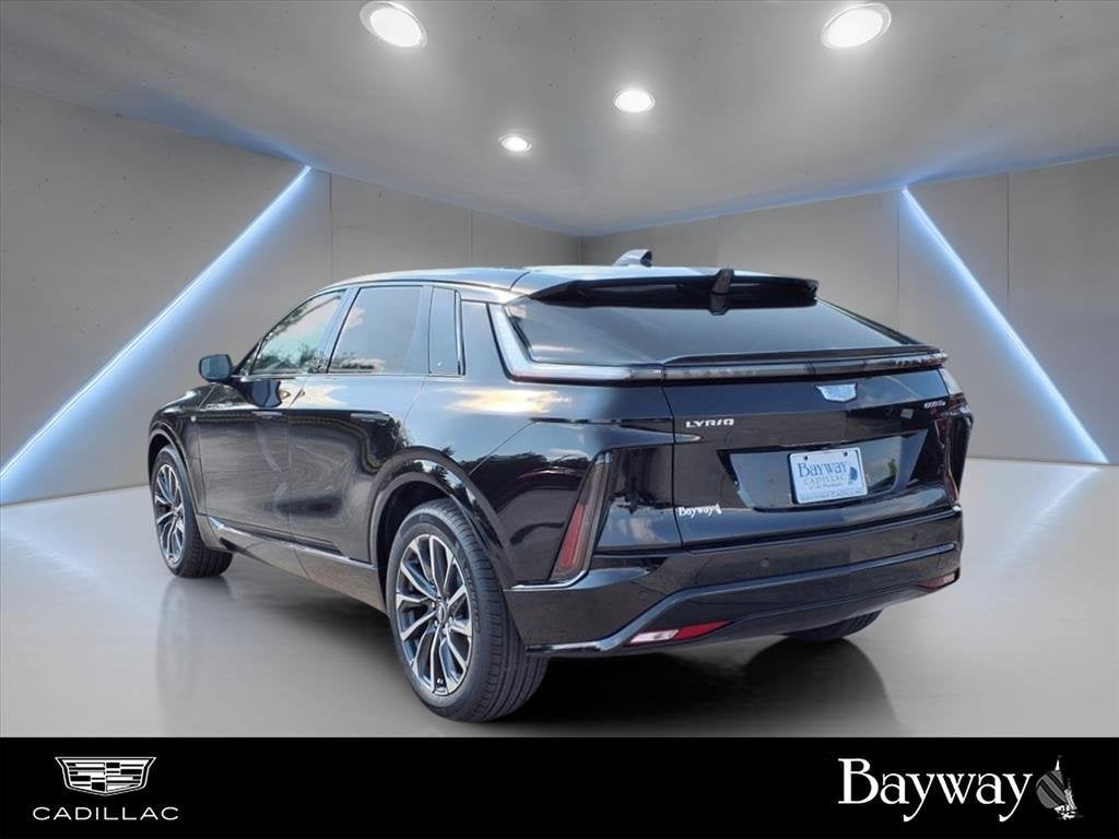 2025 Cadillac LYRIQ Sport 1