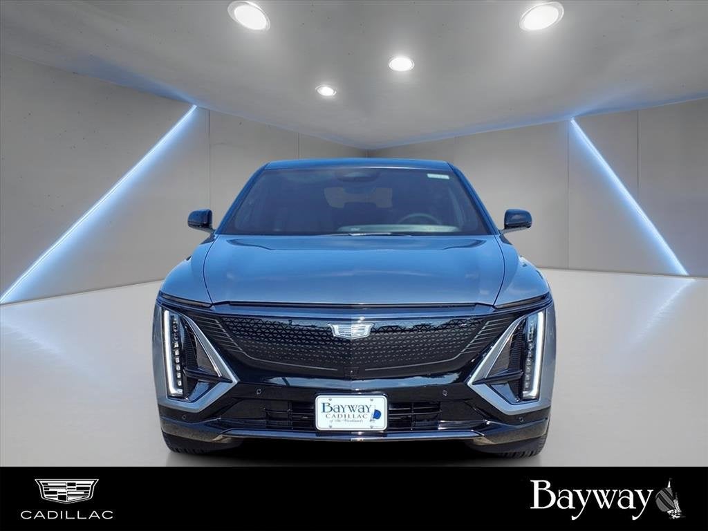2025 Cadillac LYRIQ Sport 2