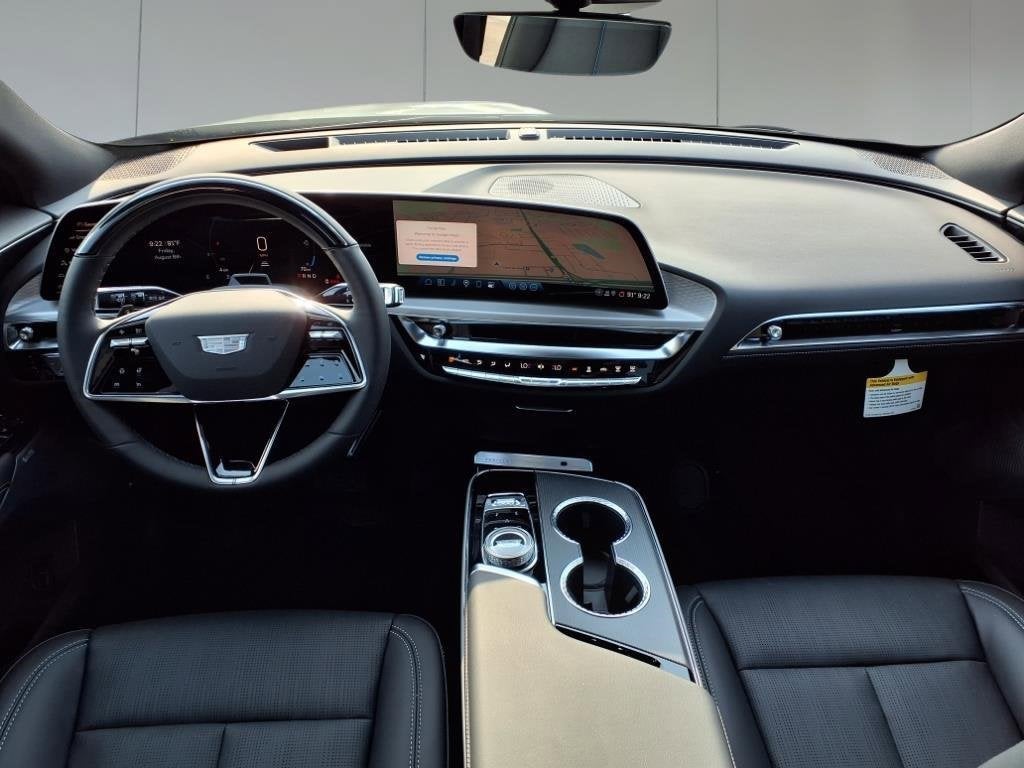 2025 Cadillac LYRIQ Sport 2