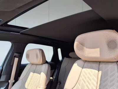 2024 Cadillac LYRIQ Sport 3
