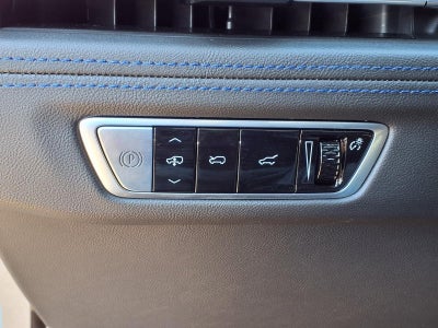 2026 Cadillac ESCALADE IQL Sport