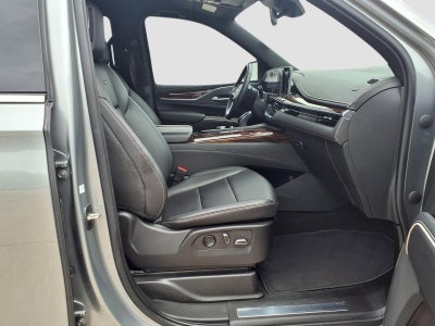 2023 Cadillac Escalade Luxury