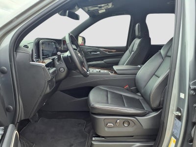 2023 Cadillac Escalade Luxury