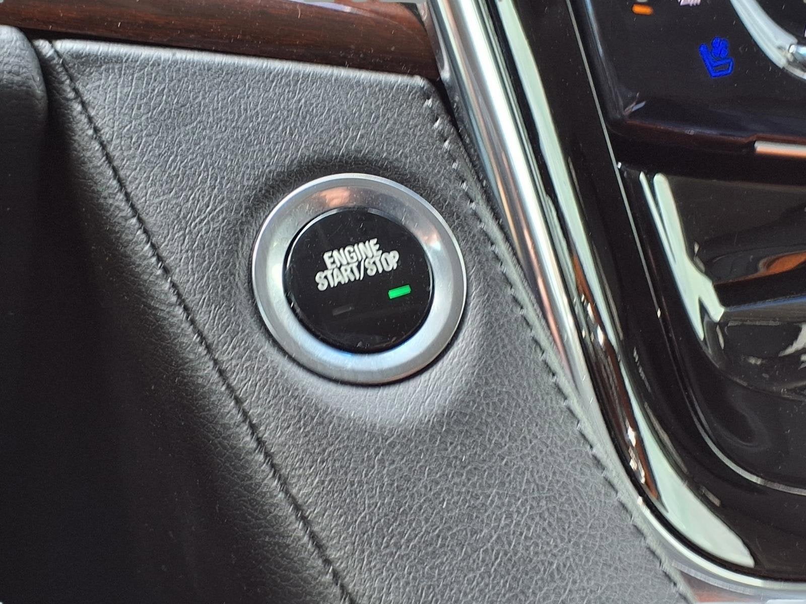 2016 Cadillac Escalade Luxury Collection