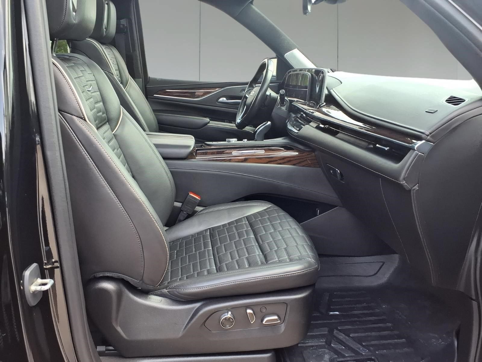 2022 Cadillac Escalade Sport Platinum