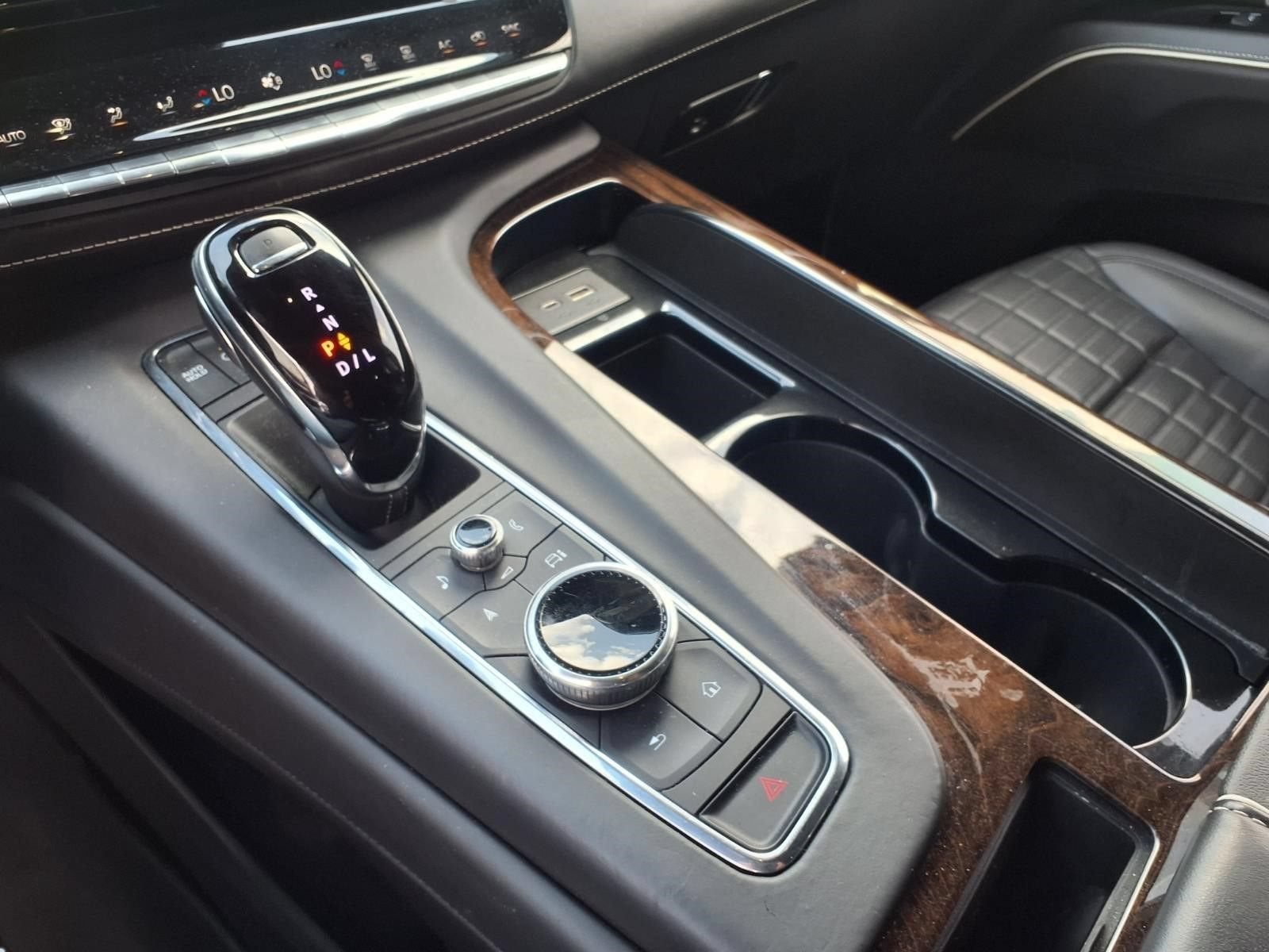 2022 Cadillac Escalade Sport Platinum