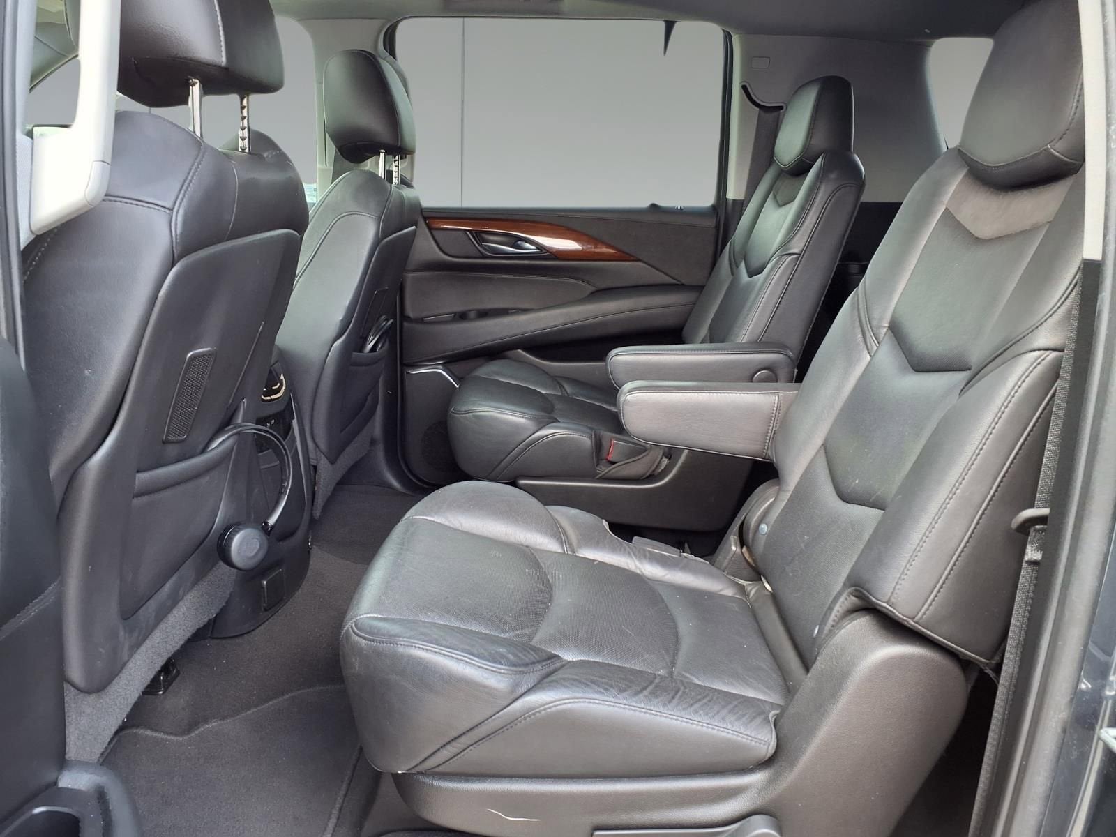 2019 Cadillac Escalade ESV Luxury