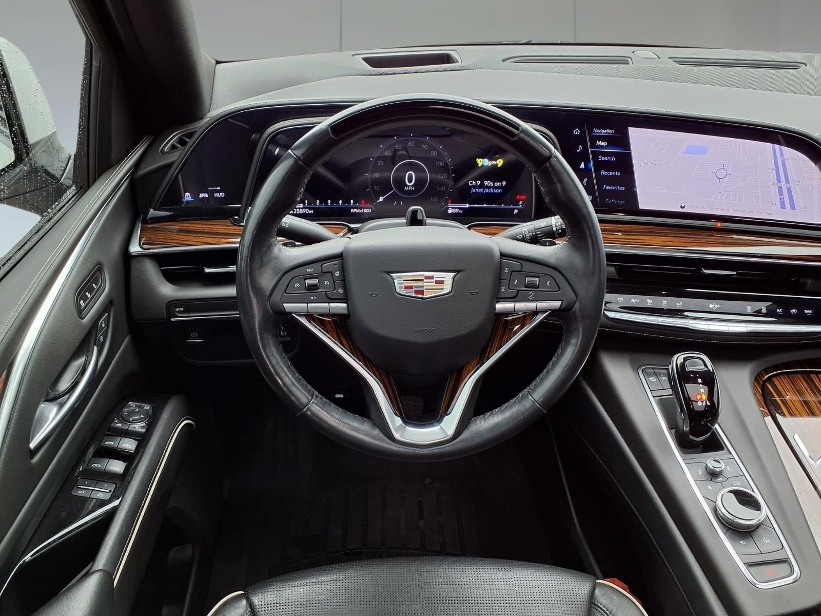 2022 Cadillac Escalade ESV Premium Luxury