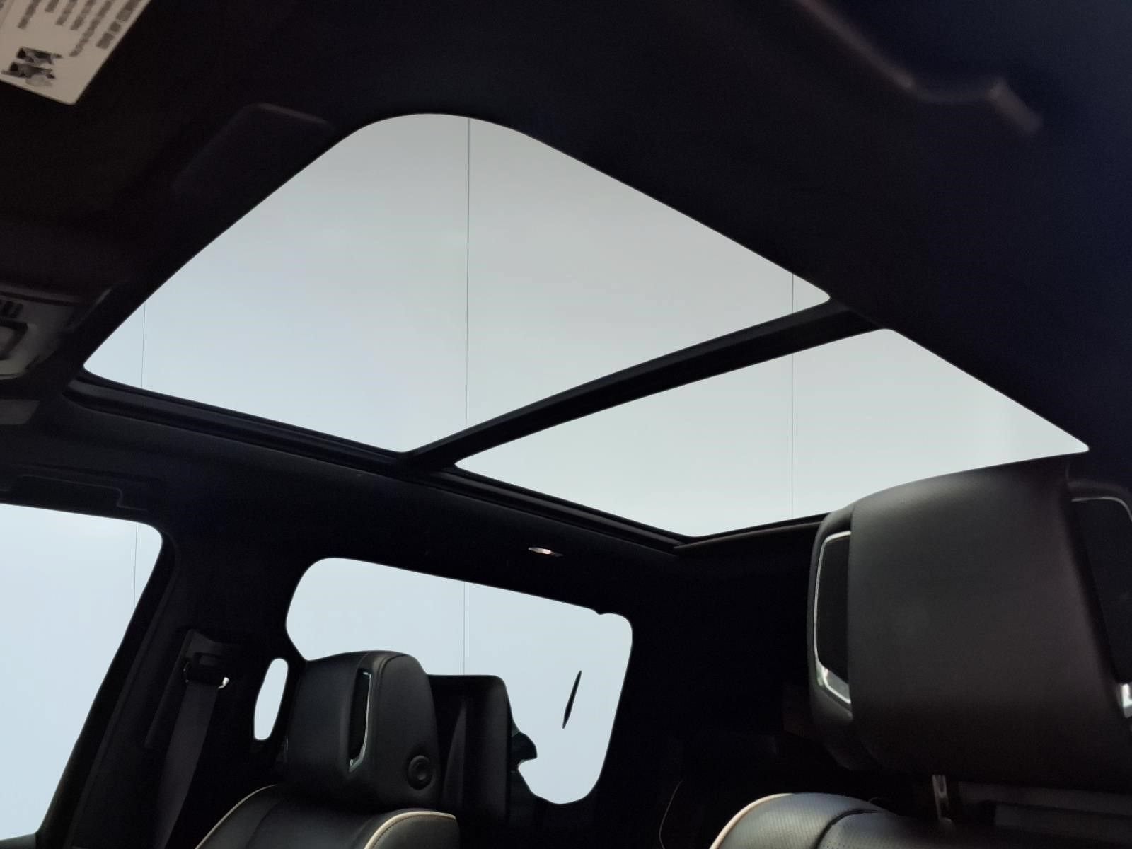 2021 Cadillac Escalade ESV Premium Luxury
