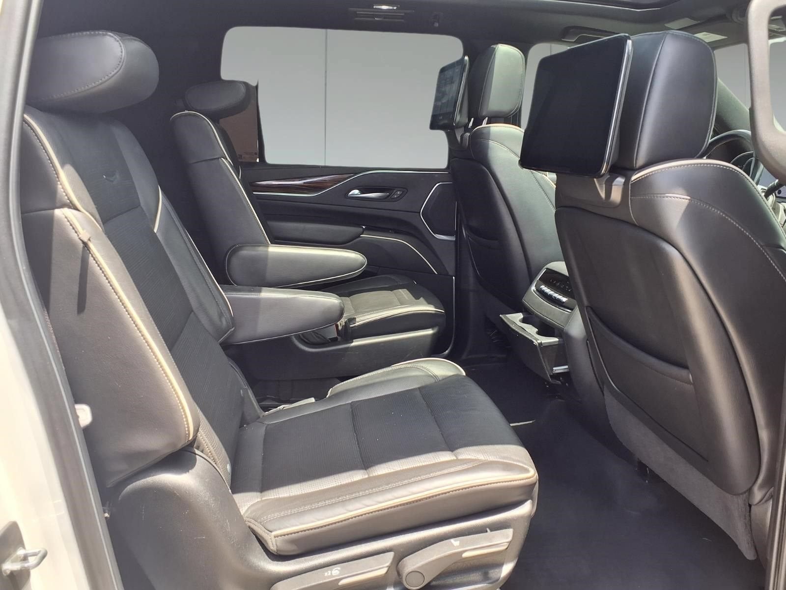 2021 Cadillac Escalade ESV Premium Luxury