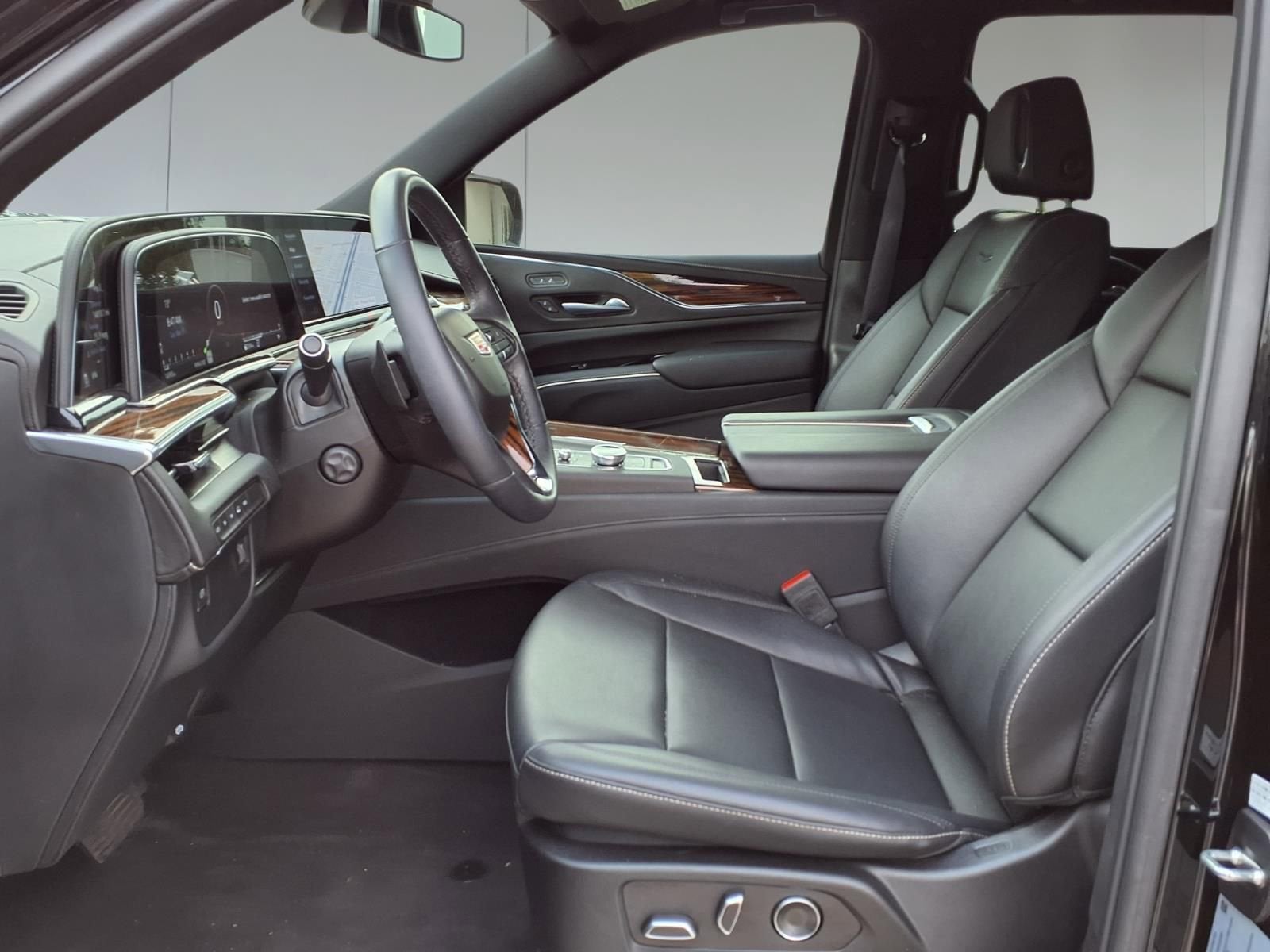 2024 Cadillac Escalade Luxury