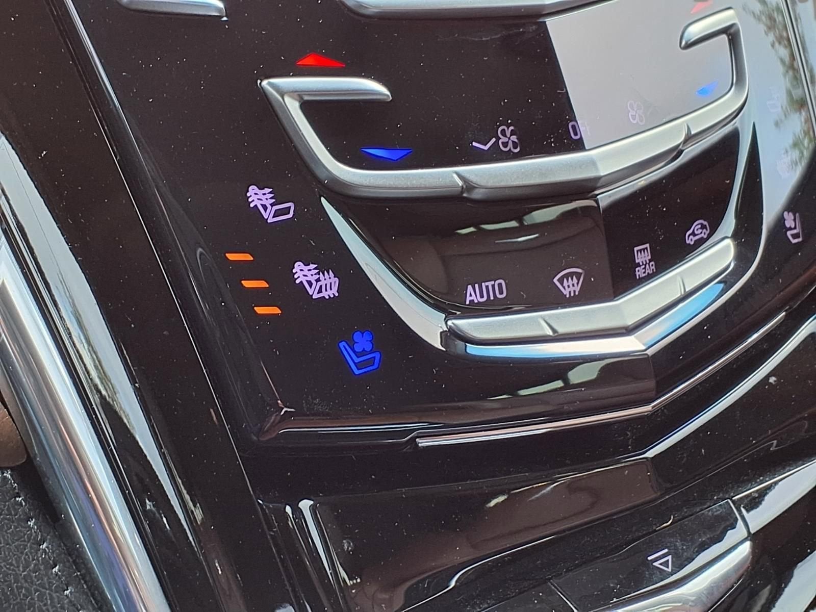 2018 Cadillac Escalade Premium Luxury