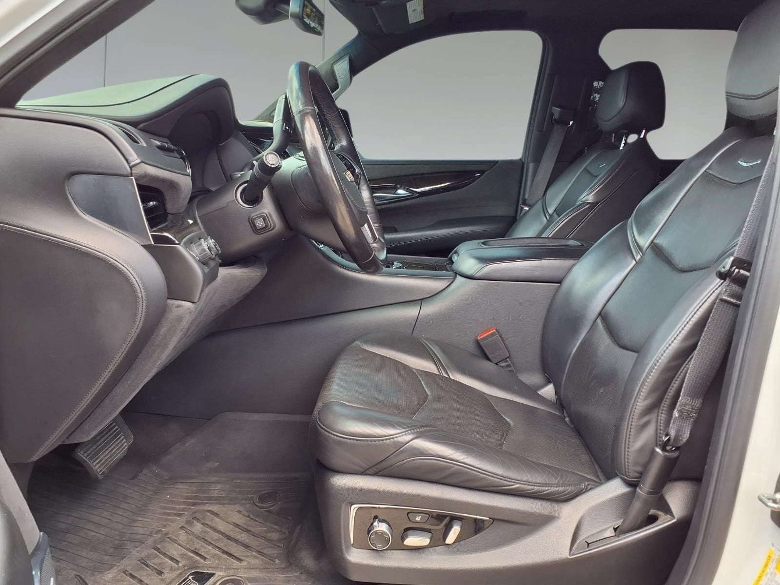 2020 Cadillac Escalade Platinum