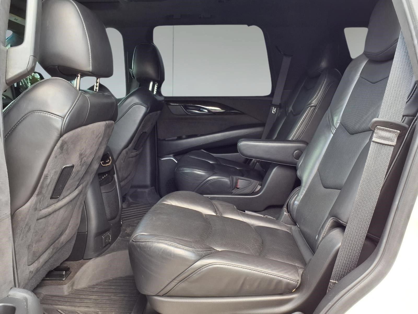 2020 Cadillac Escalade Platinum
