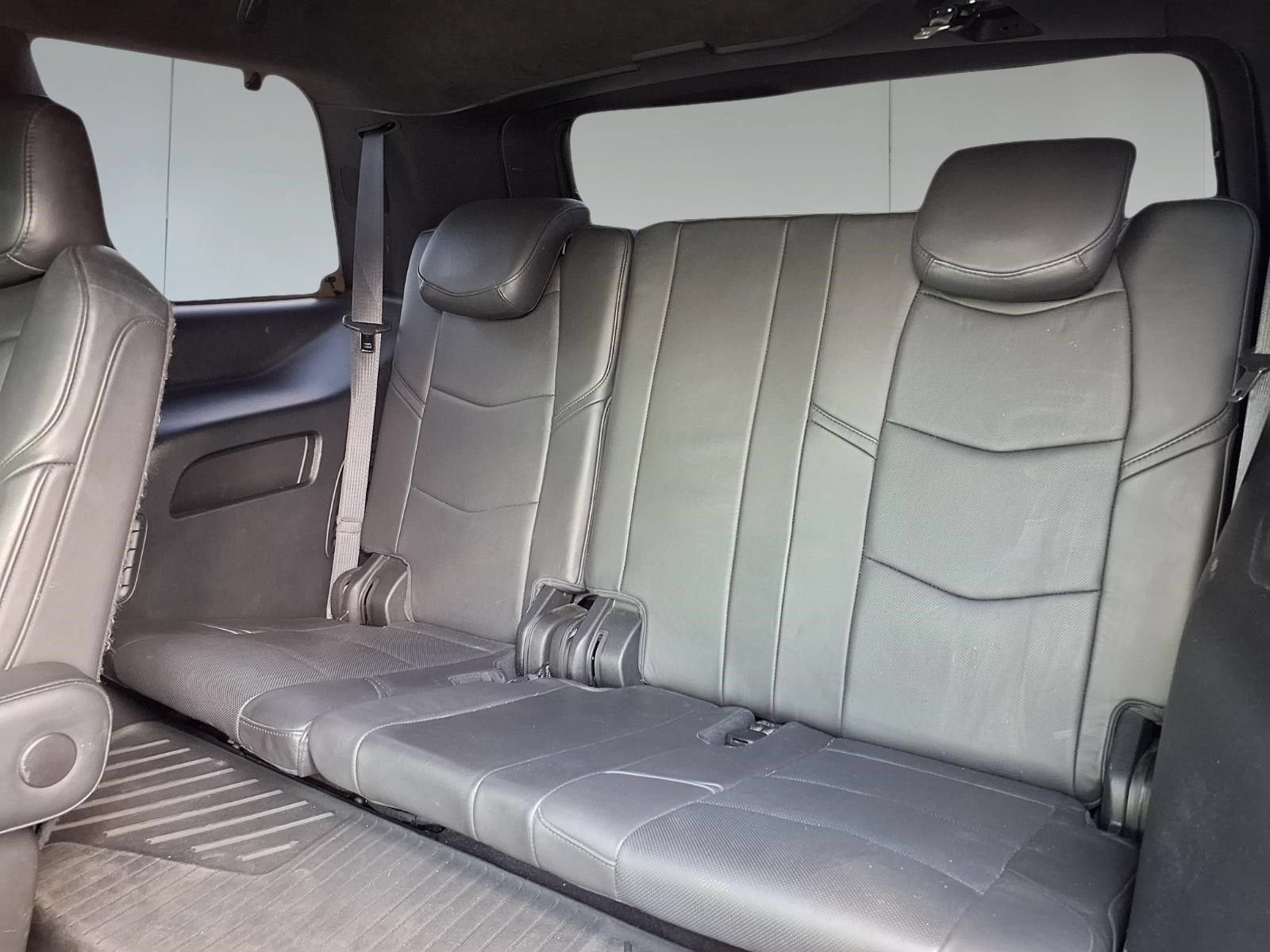 2020 Cadillac Escalade Platinum