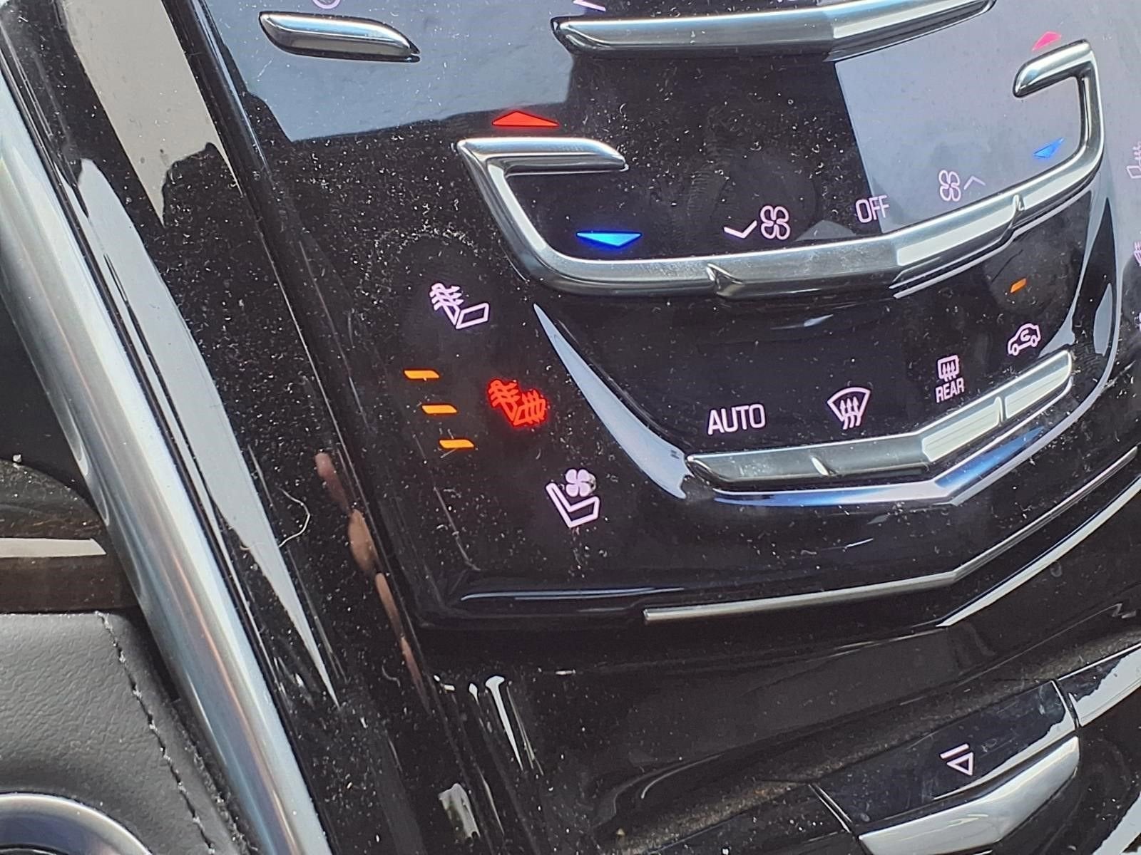 2020 Cadillac Escalade Platinum