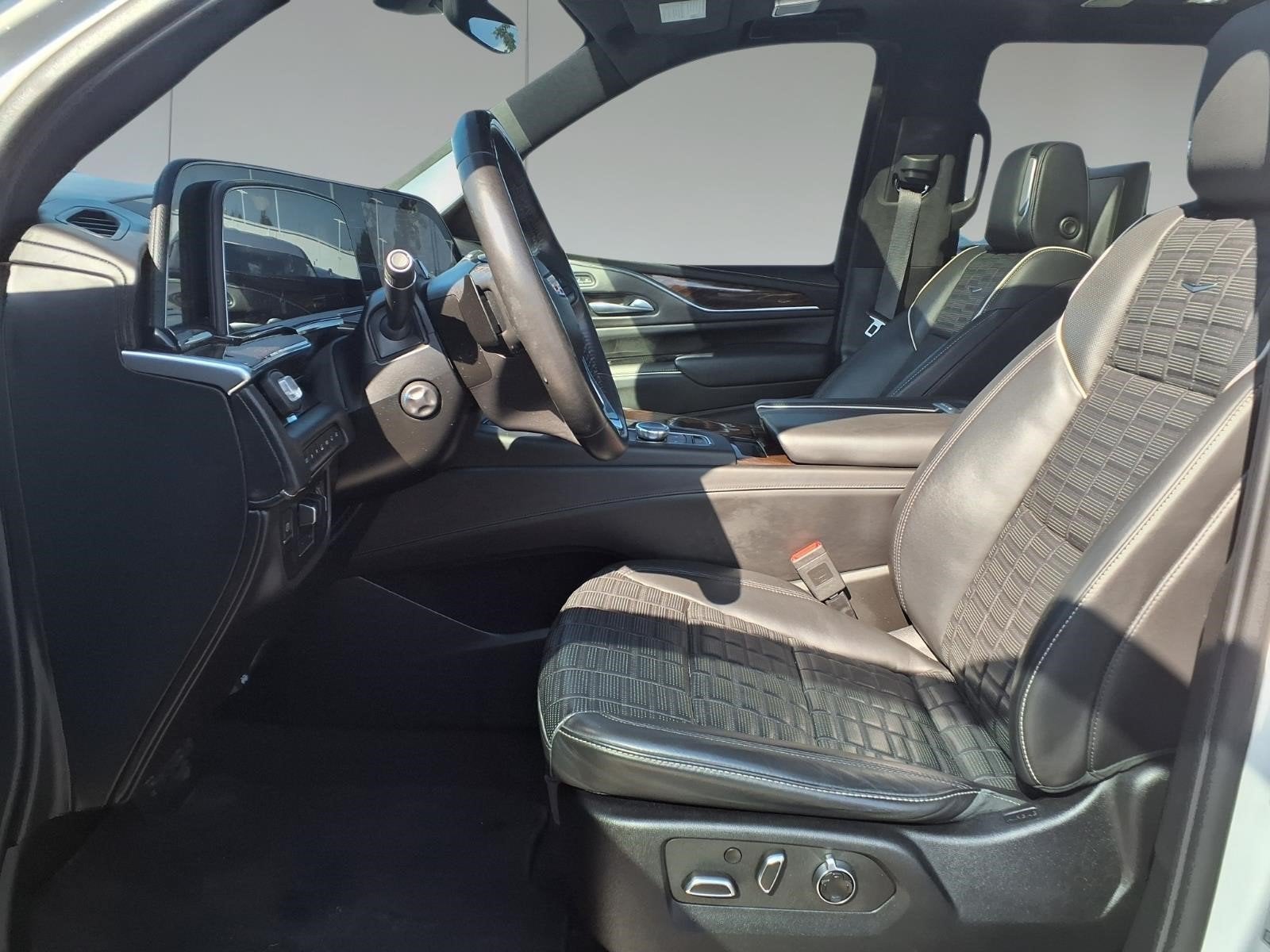 2023 Cadillac Escalade 4WD Premium Luxury Platinum