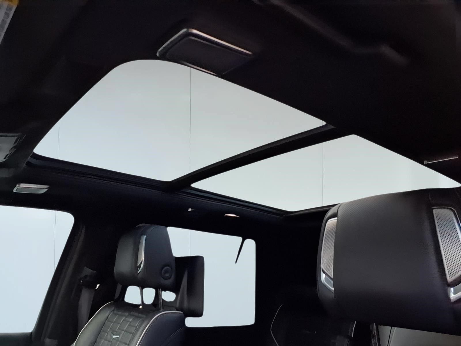2022 Cadillac Escalade Premium Luxury Platinum