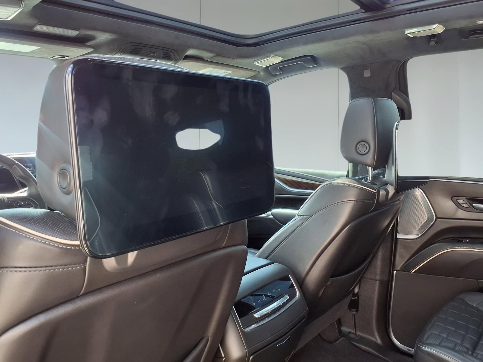 2022 Cadillac Escalade Premium Luxury Platinum