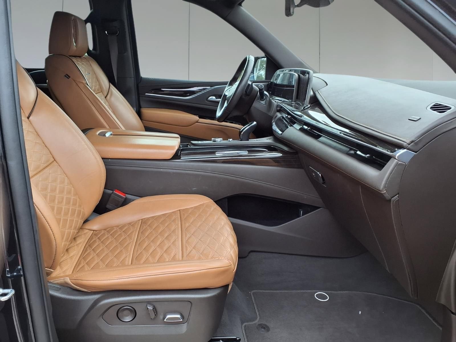 2022 Cadillac Escalade Sport