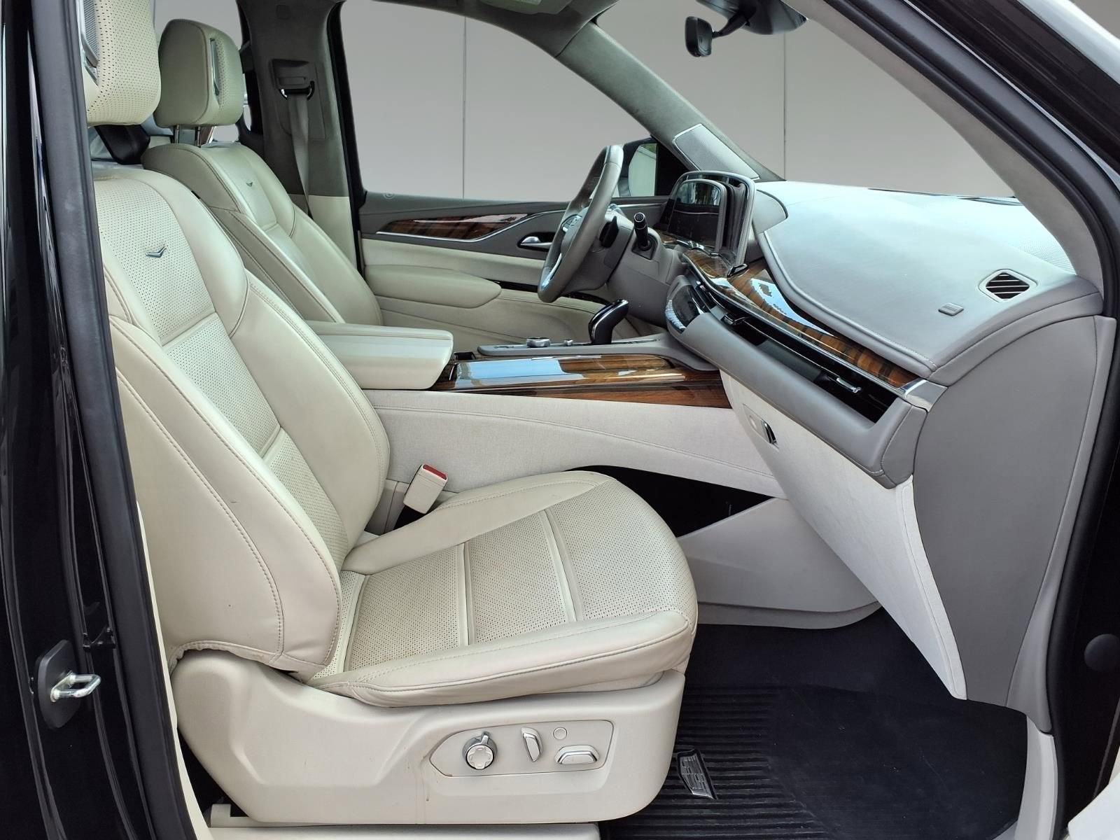 2022 Cadillac Escalade Sport Platinum