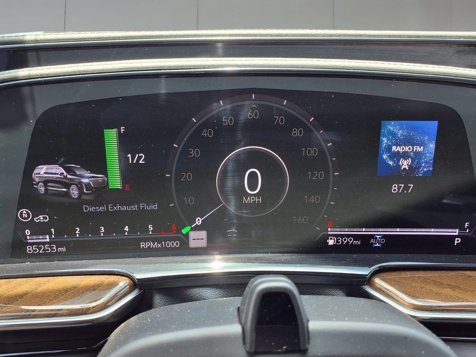 2023 Cadillac Escalade 4WD Sport Platinum