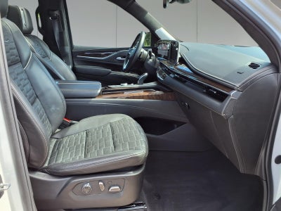 2024 Cadillac Escalade ESV Sport Platinum