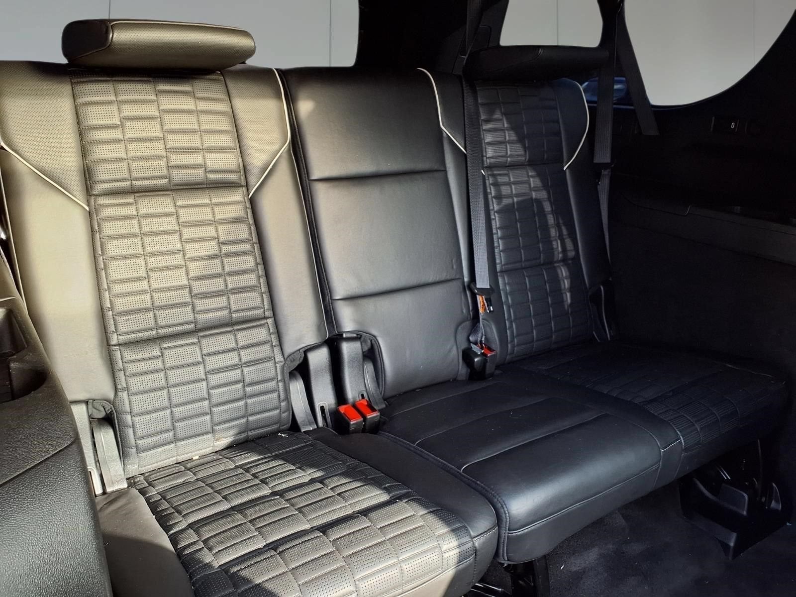 2022 Cadillac Escalade ESV Sport Platinum