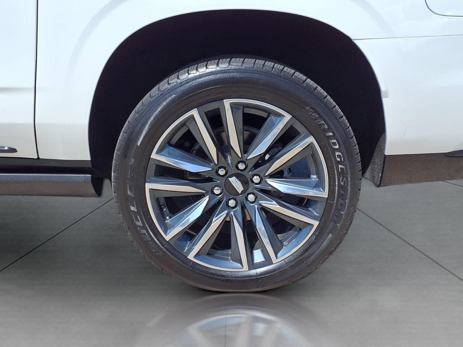 2024 Cadillac Escalade ESV Sport Platinum