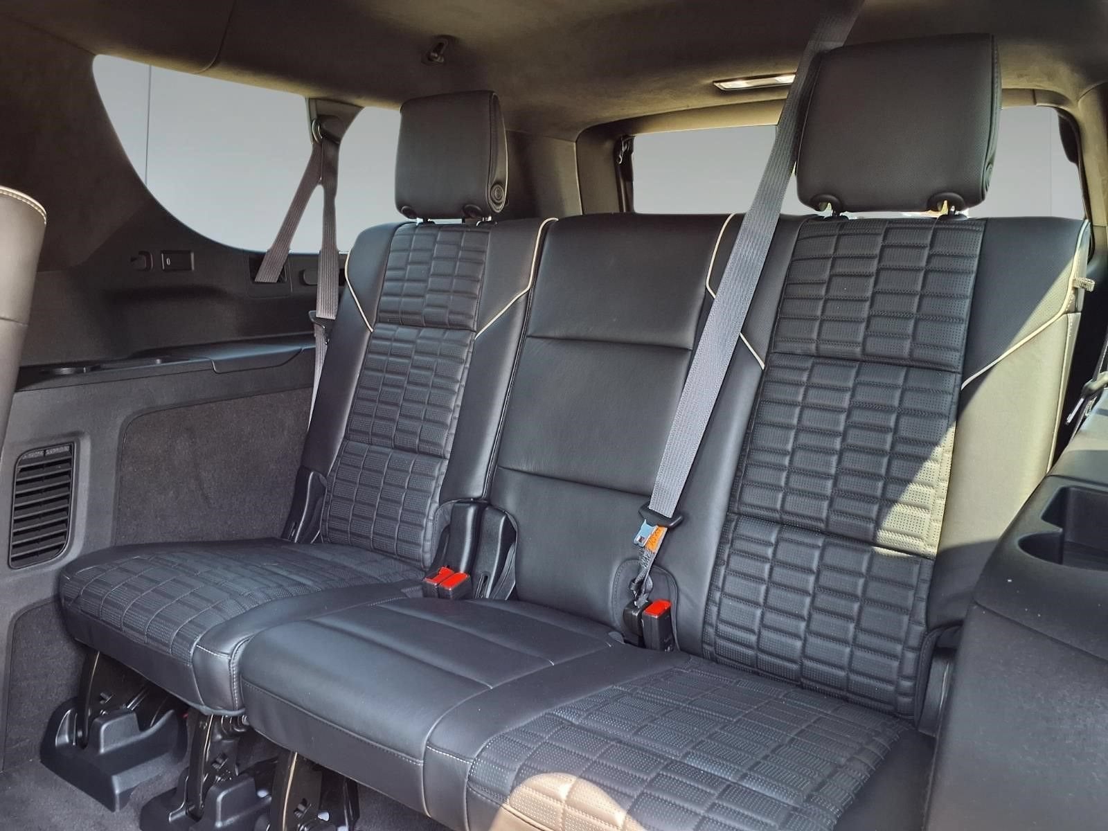 2024 Cadillac Escalade ESV Sport Platinum