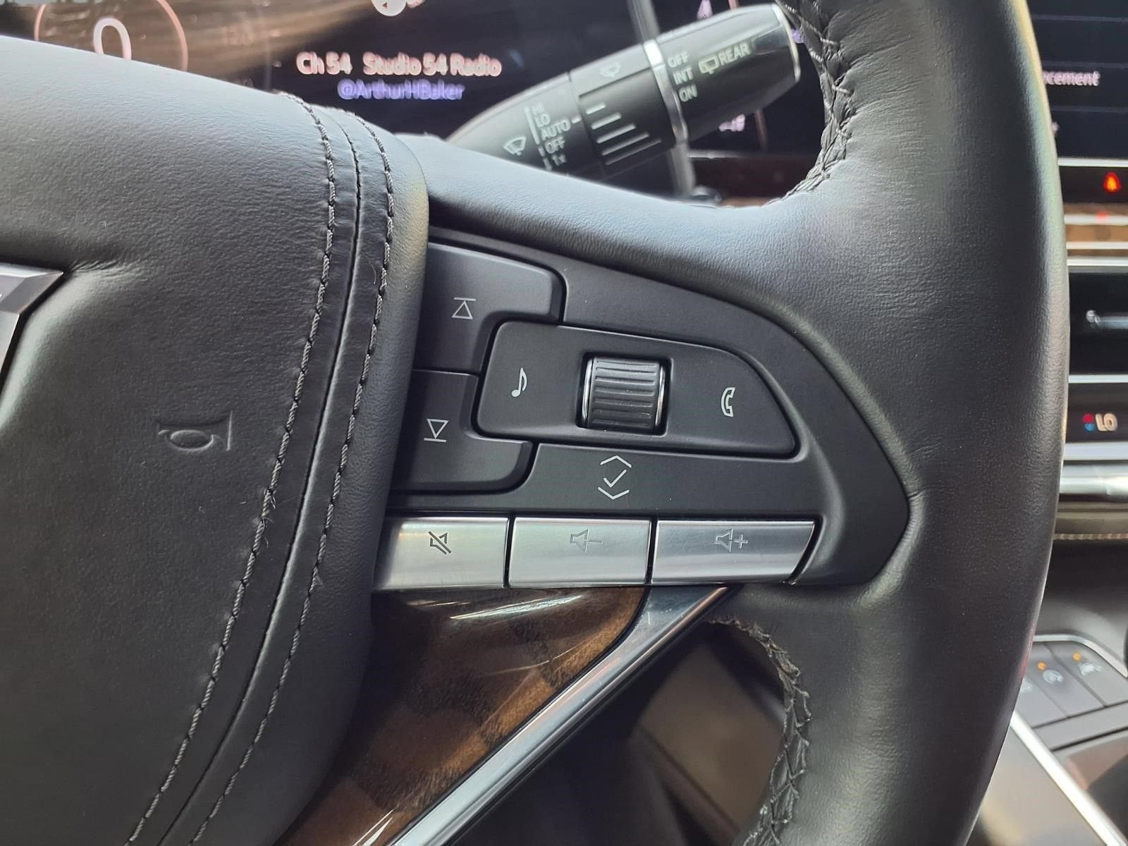 2024 Cadillac Escalade ESV Sport Platinum