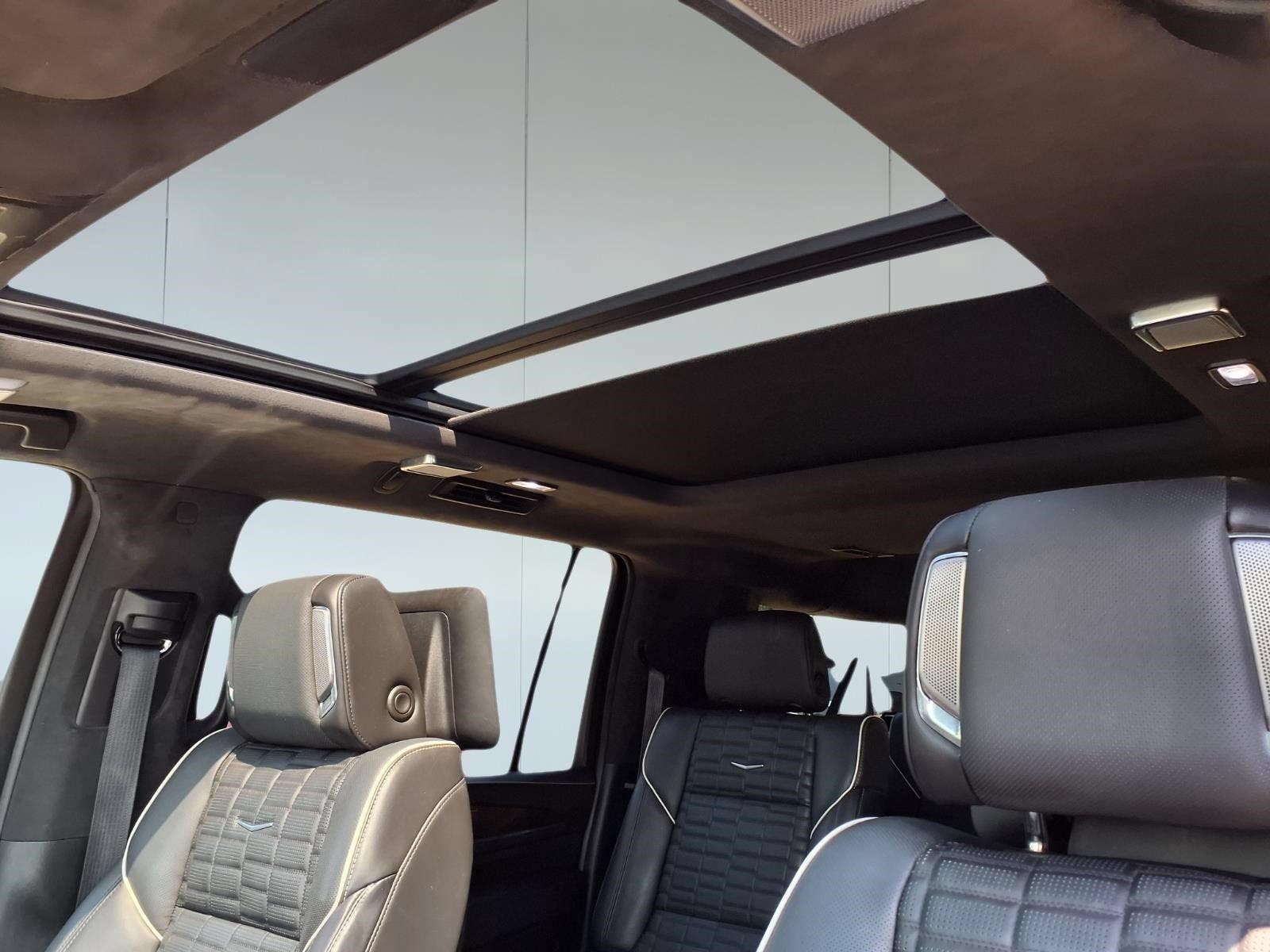2024 Cadillac Escalade ESV Sport Platinum