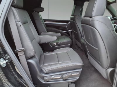 2025 Cadillac Escalade Luxury