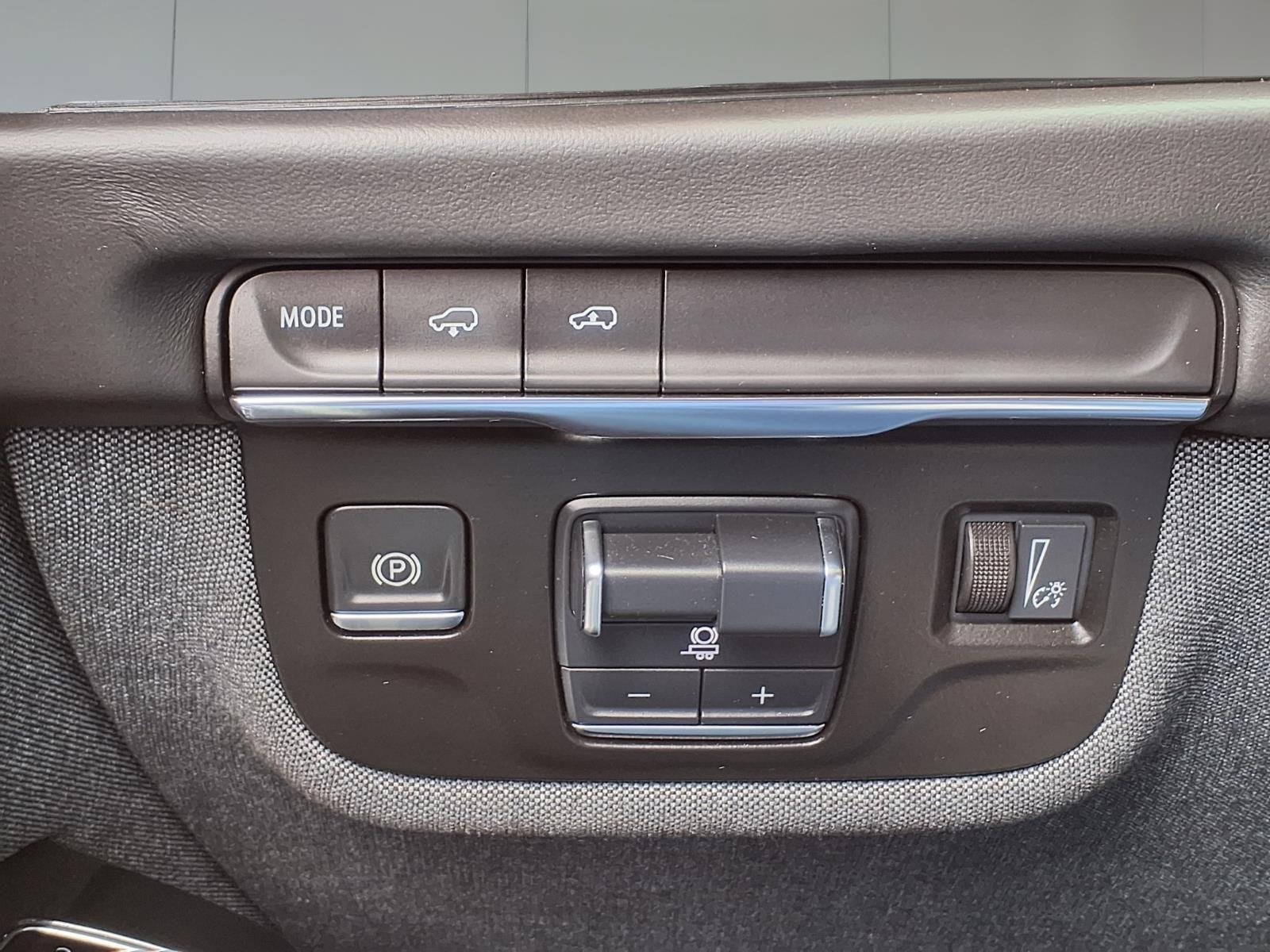 2025 Cadillac Escalade ESV Premium Luxury Platinum