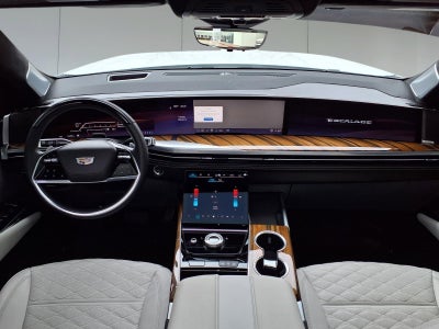2025 Cadillac Escalade ESV Premium Luxury Platinum