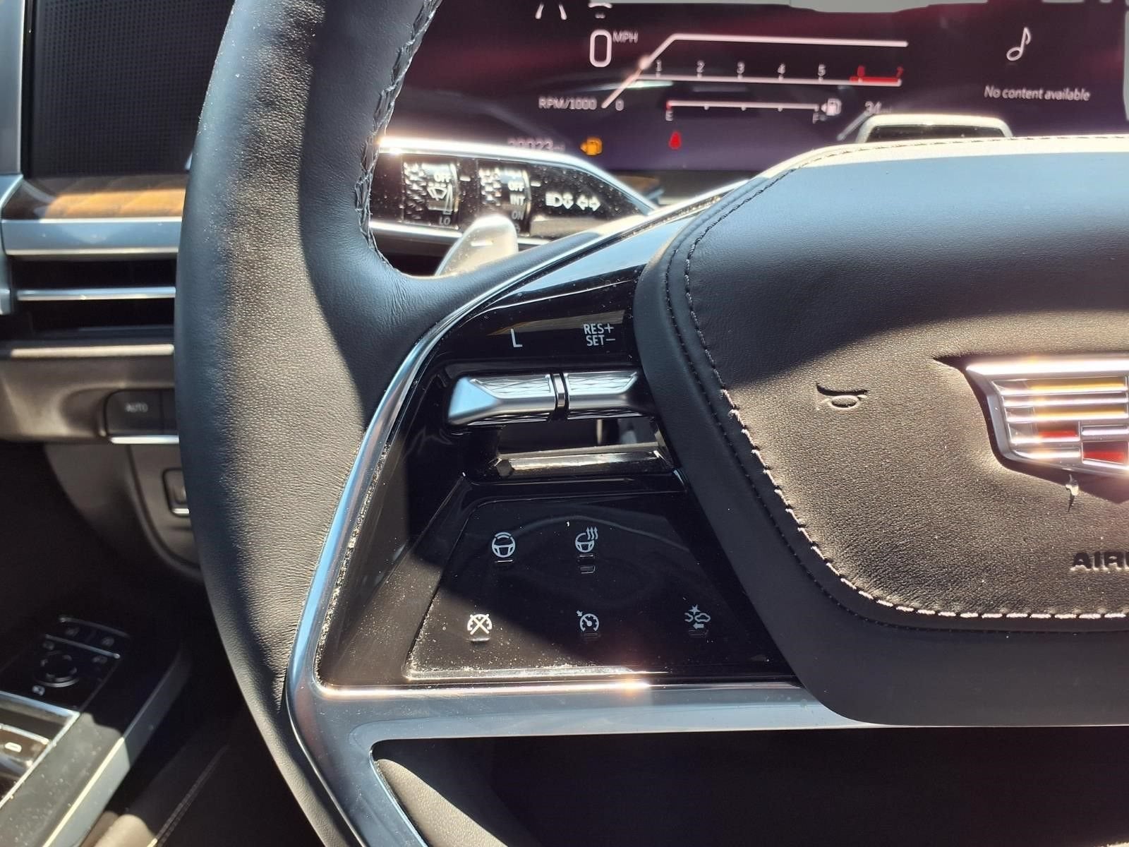2025 Cadillac Escalade Sport Platinum