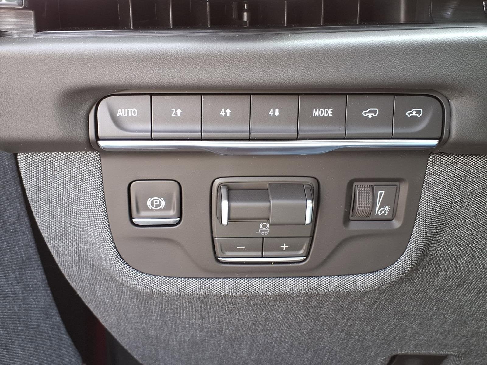 2026 Cadillac Escalade ESV Platinum Luxury